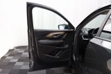 Used 2021 GMC Terrain SLE w/ Driver Convenience Package image 6