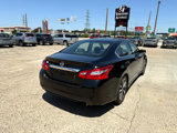Used 2016 Nissan Altima 2.5 SR w/ LED Appearance Package image 4