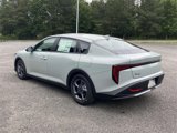 New 2025 Kia K4 LXS image 5