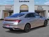 Used 2021 Hyundai Elantra SEL image 4