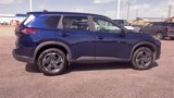 Used 2024 Nissan Rogue SV image 2
