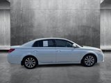 Used 2012 Toyota Avalon Limited image 4