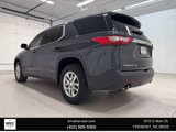 Used 2021 Chevrolet Traverse LT image 2
