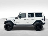 Used 2020 Jeep Wrangler Unlimited Sahara image 2