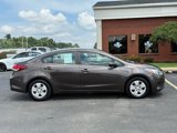 Used 2017 Kia Forte LX w/ LX Popular Package image 4