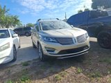 Used 2017 Lincoln MKC Select w/ Select Plus Package image 4