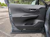 Used 2022 Toyota Venza LE image 6