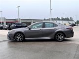 Used 2022 Toyota Camry SE image 5