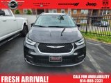 Used 2021 Chrysler Pacifica Touring-L image 3