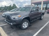 Used 2022 Toyota Tacoma SR image 2
