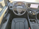 New 2025 Chrysler Pacifica Limited w/ Trailer Tow Group image 3