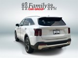 Used 2024 Kia Sorento S image 4