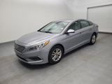 Used 2016 Hyundai Sonata SE image 2