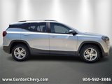 Used 2022 GMC Terrain SLE w/ Driver Convenience Package image 6