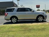 Used 2020 Ford Expedition XLT w/ Equipment Group 202A image 4