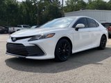 Used 2023 Toyota Camry LE image 3