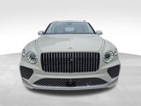New 2025 Bentley Bentayga image 2