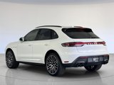 Certified 2025 Porsche Macan image 3