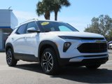 Used 2024 Chevrolet TrailBlazer LT w/ LT Cold Weather Package image 3