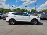 Used 2017 Hyundai Santa Fe Sport image 2