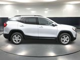 Used 2018 GMC Terrain SLE image 3
