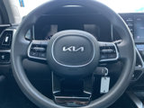 Used 2022 Kia Sorento LX image 3
