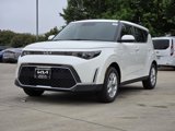 New 2025 Kia Soul LX image 2