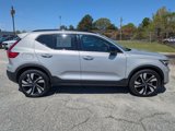 Certified 2023 Volvo XC40 B5 Plus image 3