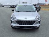 Used 2022 Ford Escape SE image 2