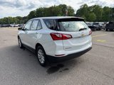 Used 2019 Chevrolet Equinox LS image 2