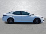 Used 2023 Toyota Camry SE image 2