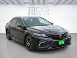 Used 2024 Toyota Camry SE image 3