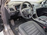 Used 2018 Ford Fusion SE w/ Fusion SE Technology Package image 4