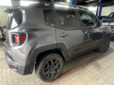 Used 2016 Jeep Renegade Latitude image 2