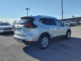 Used 2020 Nissan Rogue SV image 4
