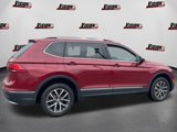 Used 2020 Volkswagen Tiguan SE w/ Panoramic Sunroof Package image 6