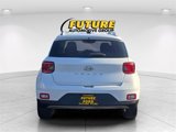 Used 2021 Hyundai Venue SEL image 5