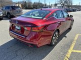 Certified 2021 Nissan Altima 2.5 SV w/ SV Premium Package image 3