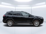 Used 2021 Jeep Cherokee Latitude w/ Mopar Interior Package image 2
