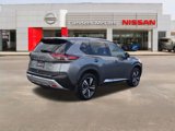 Used 2023 Nissan Rogue Platinum image 3