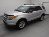 Used 2013 Ford Explorer XLT image 2