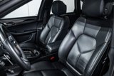 Certified 2022 Porsche Macan image 5