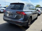 Used 2018 Volkswagen Tiguan S image 3