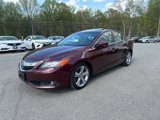 Used 2013 Acura ILX w/ Premium Package image 2