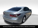 Used 2022 Toyota Camry LE image 4