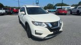 Used 2020 Nissan Rogue SV w/ Premium Package image 2