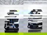 Used 2023 Jeep Grand Cherokee Laredo image 2