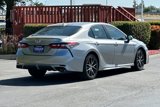 Used 2022 Toyota Camry SE image 4