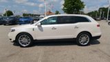 Used 2019 Lincoln MKT AWD image 5