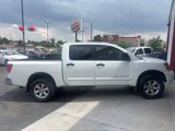 Used 2008 Nissan Titan SE image 4